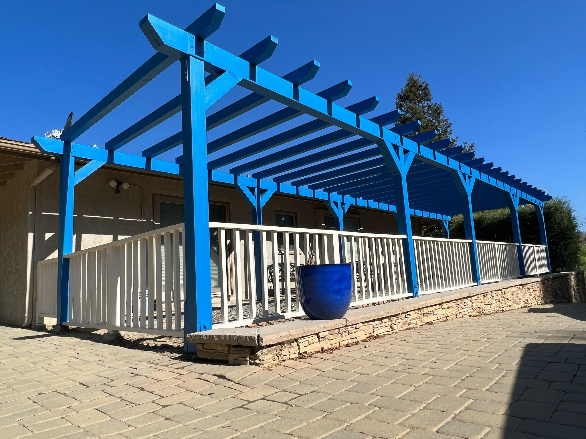 How to Protect Wood Fences from Sun Damage in Ventura, CA